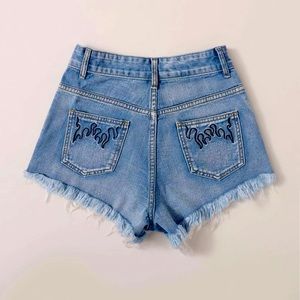Flame shorts